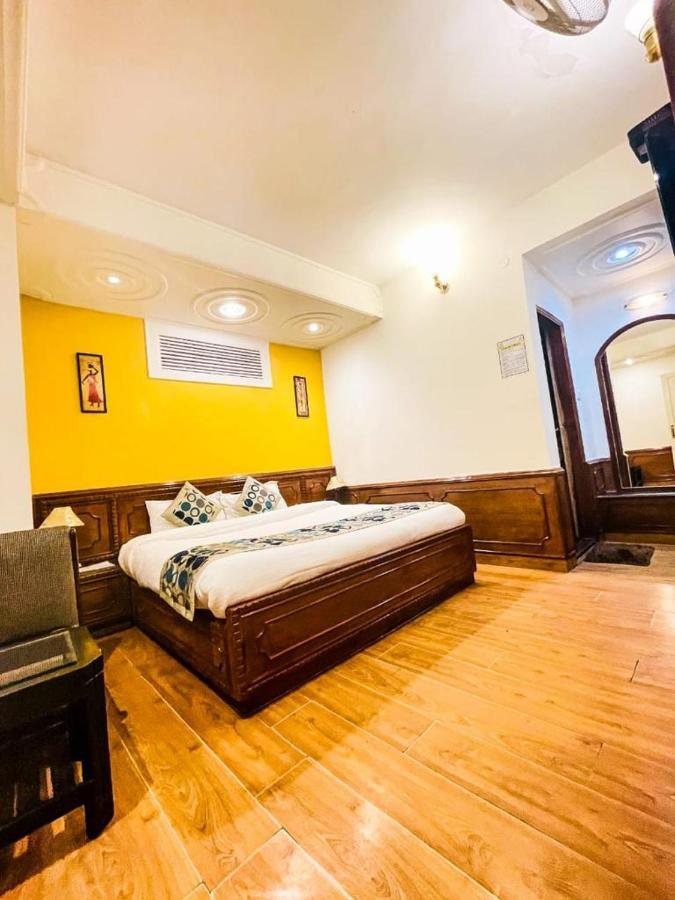Hotel Sangeet Shimla Buitenkant foto