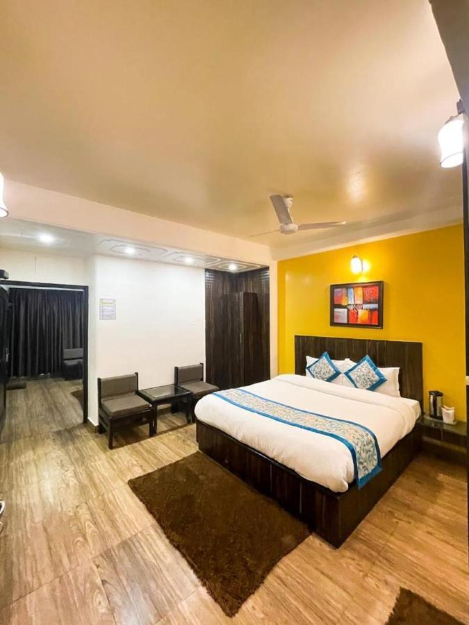 Hotel Sangeet Shimla Buitenkant foto